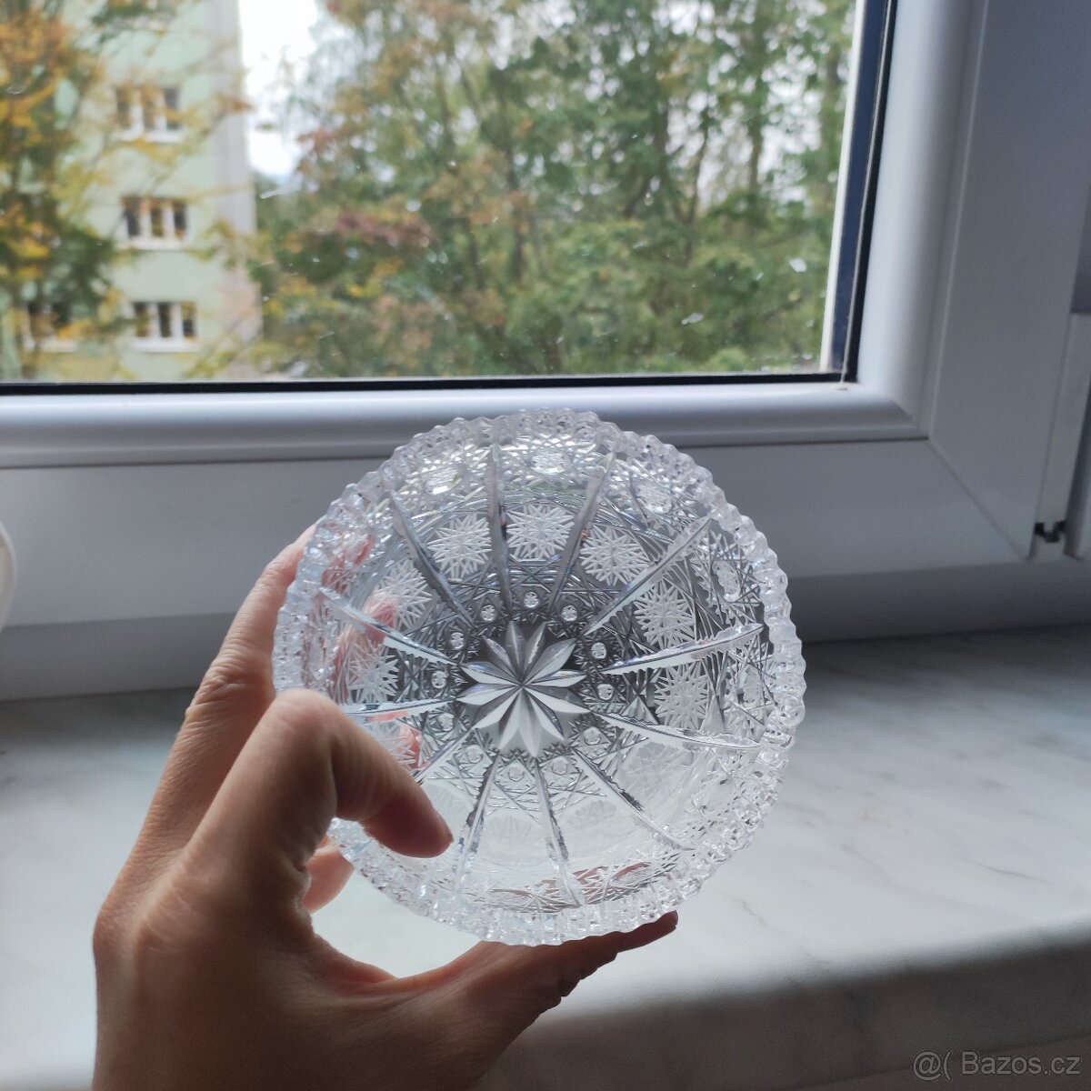 malá broušená miska - 2