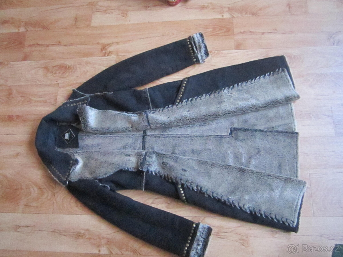 Kabát / kožich z umělé kožešiny, vel. M/L, délka 102 cm - 2