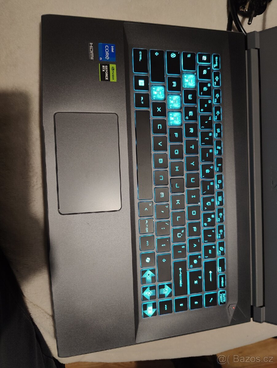 Herní notebook msi thin, i5, RTX 2050, 16 rám, 512 ssd - 2