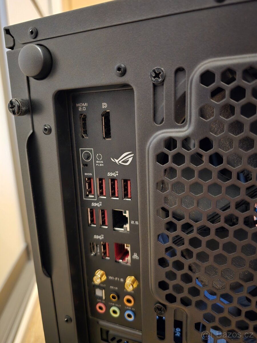 Ryzen 9, RX 9070XT, 32 GB, 850W - 2