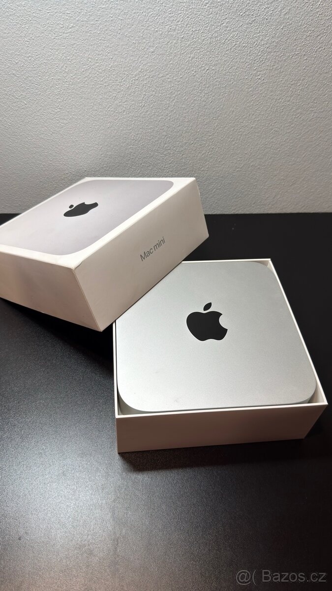 Apple Mac mini M2 + Magic Keyboard + Magic Trackpad - 2