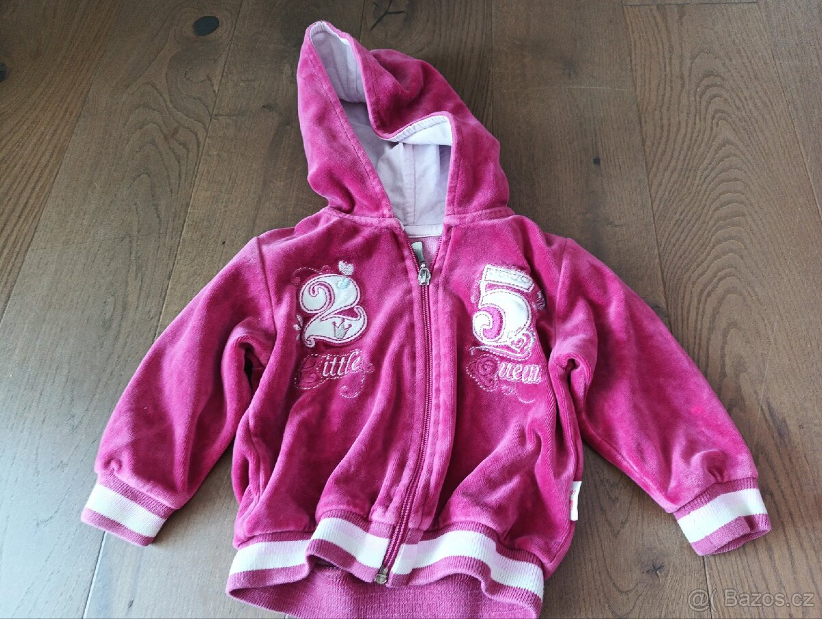 Prodám hromadu oblečení. - 2