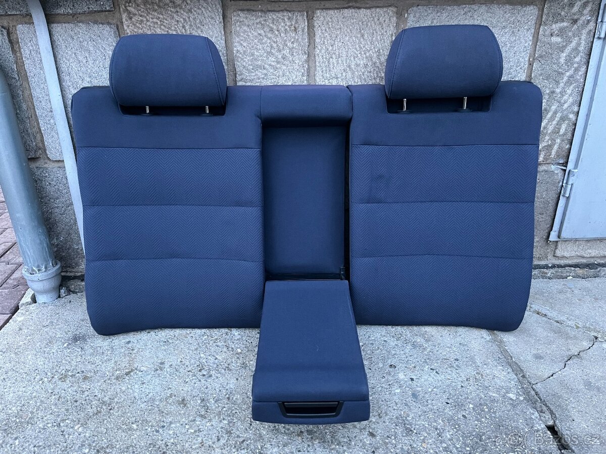 Zadní sedačky Audi A4 B5 - 2