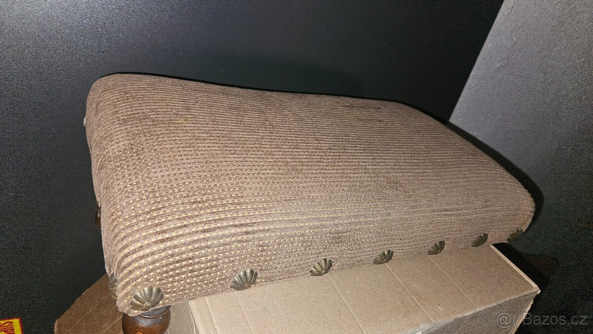 Taburet, štokrle, pěkný, zámecký - 2