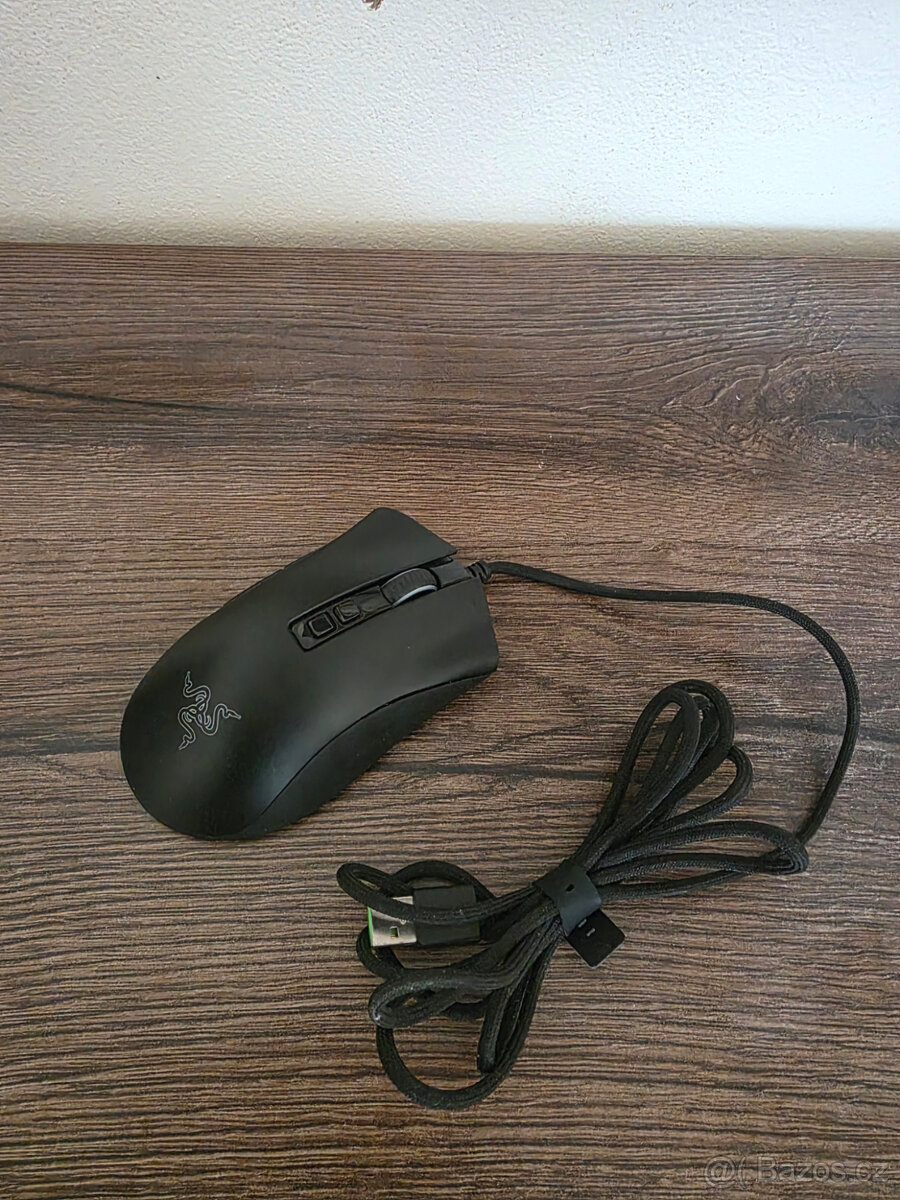 Herní myš Razer Deathadder V2 - 2