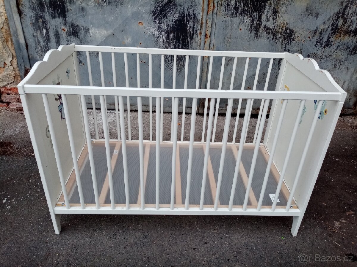 Dětská dřevěná postýlka - 2