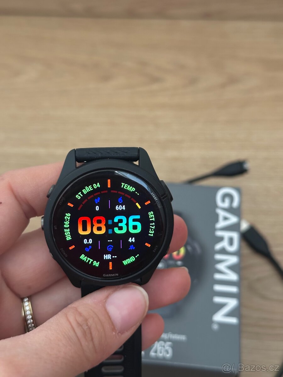 Garmin FORERUNNER 265 - 2