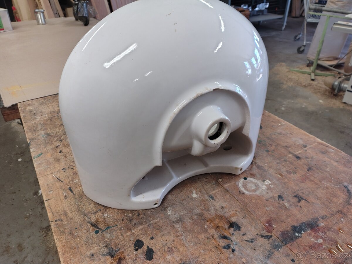 Závěsné umyvadlo - 2