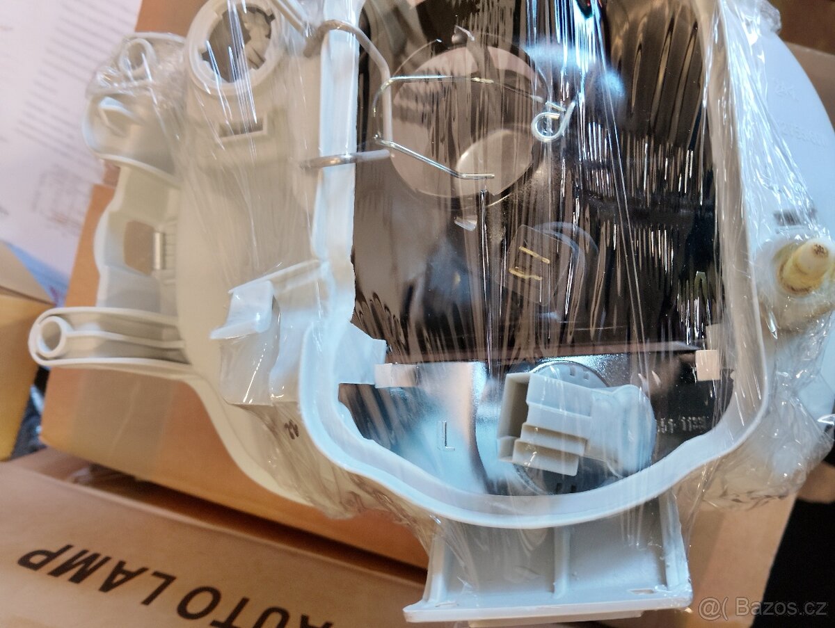 Přední světla Renault Twingo - 2