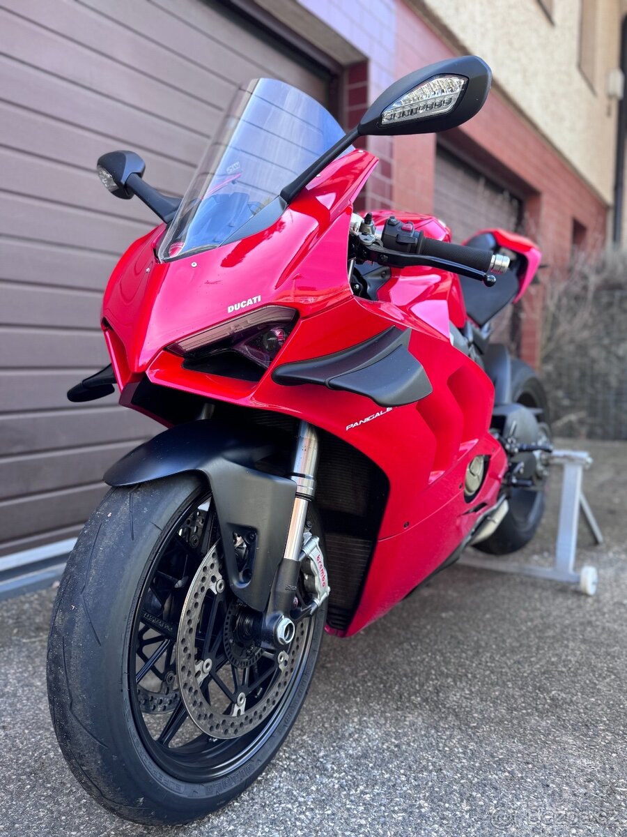 Ducati Panigale V4 - 2