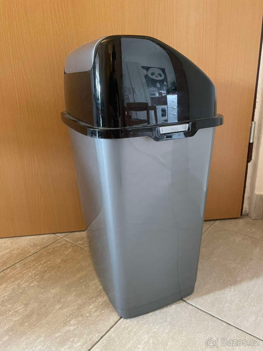 Odpadkový koš Vittario 16 l - 2