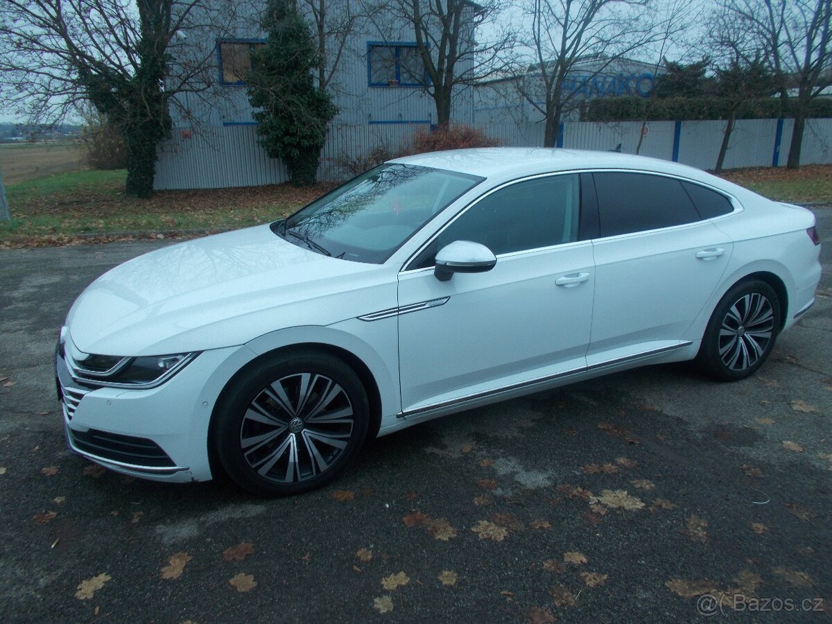 Prodám VW Arteon Shooting Brake 2.0 TDI 110kW DSG - 2