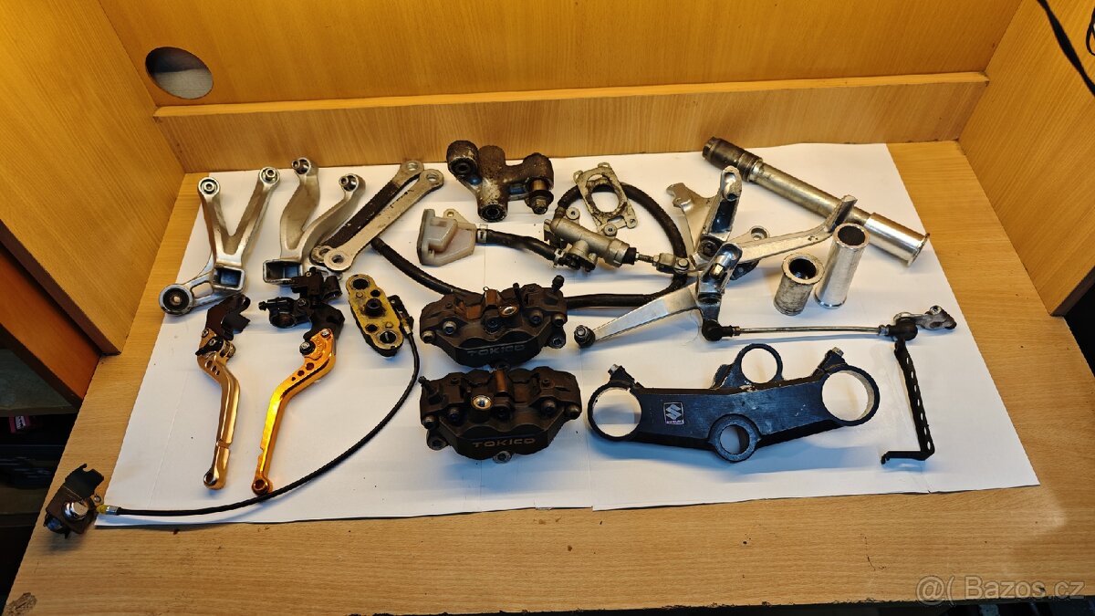 Díly Suzuki GSX-R 600/750 K1-K3 - 2