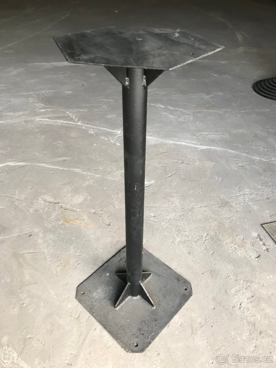 Stolová podnož osmihran - 2