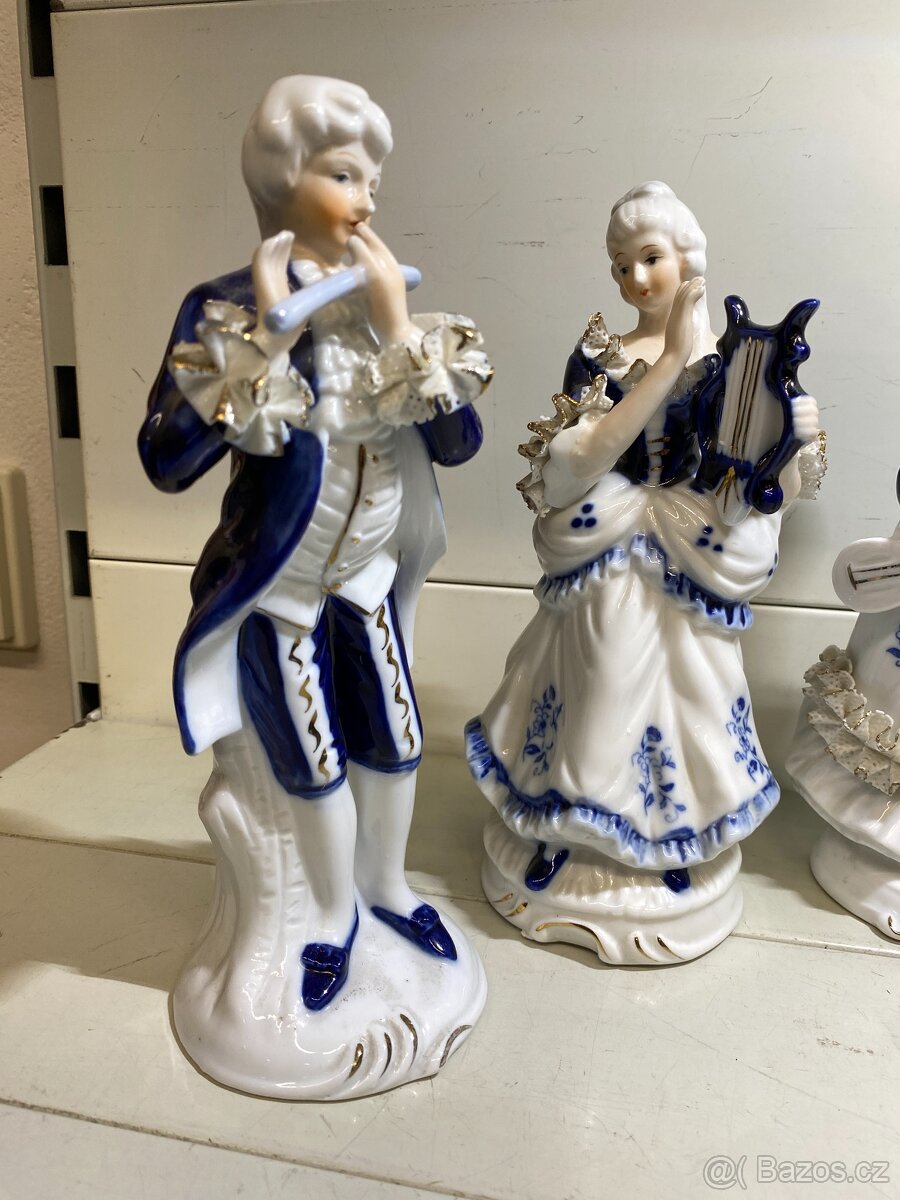 sada rokokových sošek hudebníci - 2