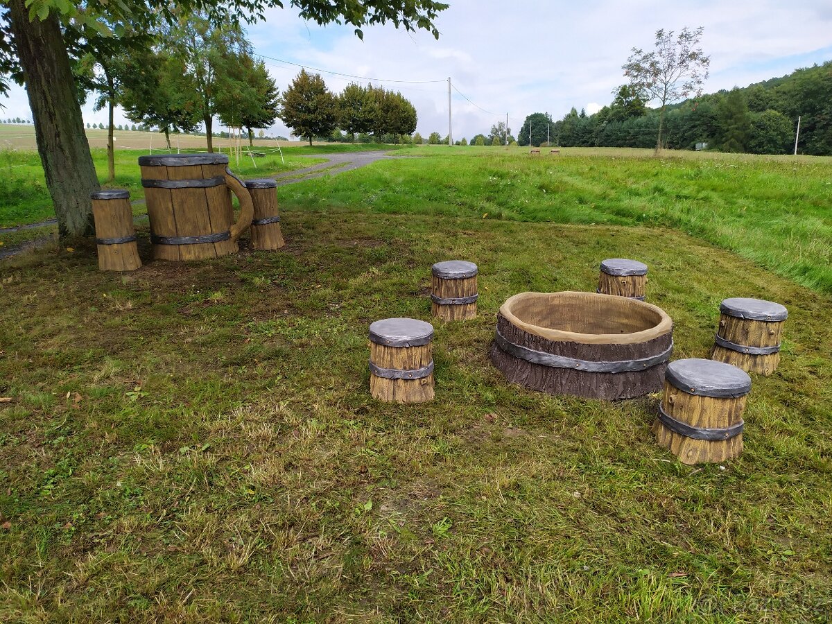 Betonové ohniště s posezením - 2