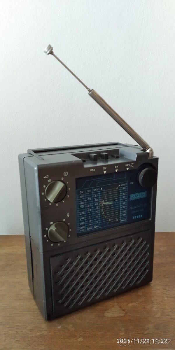 Tesla Avanti 2, přenosné rádio. - 2