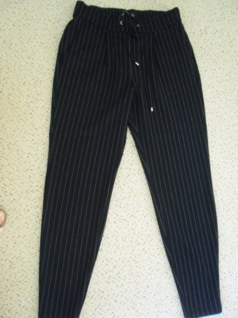 Dámské kalhoty vel. 34 - výborný stav - 2