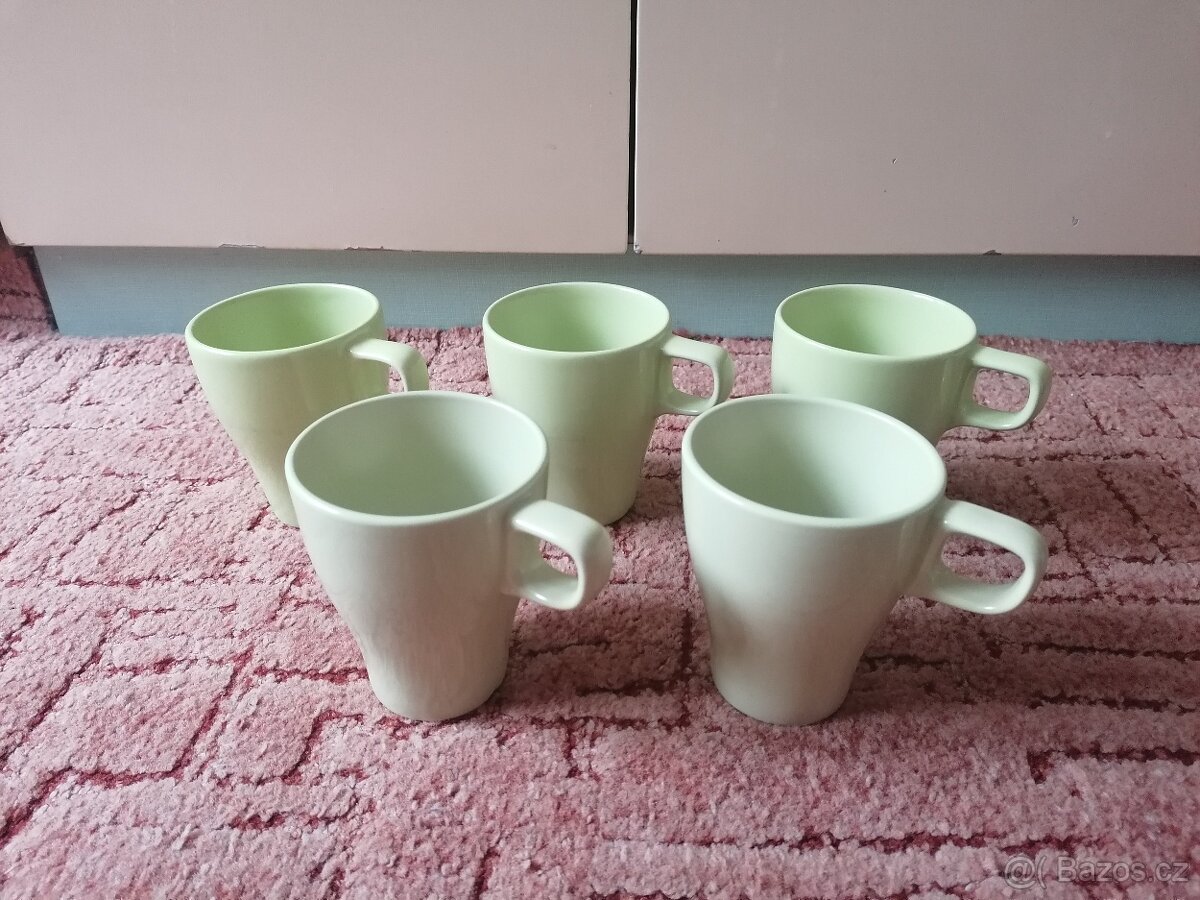 Zelené hrnky Ikea - 5 ks - 2