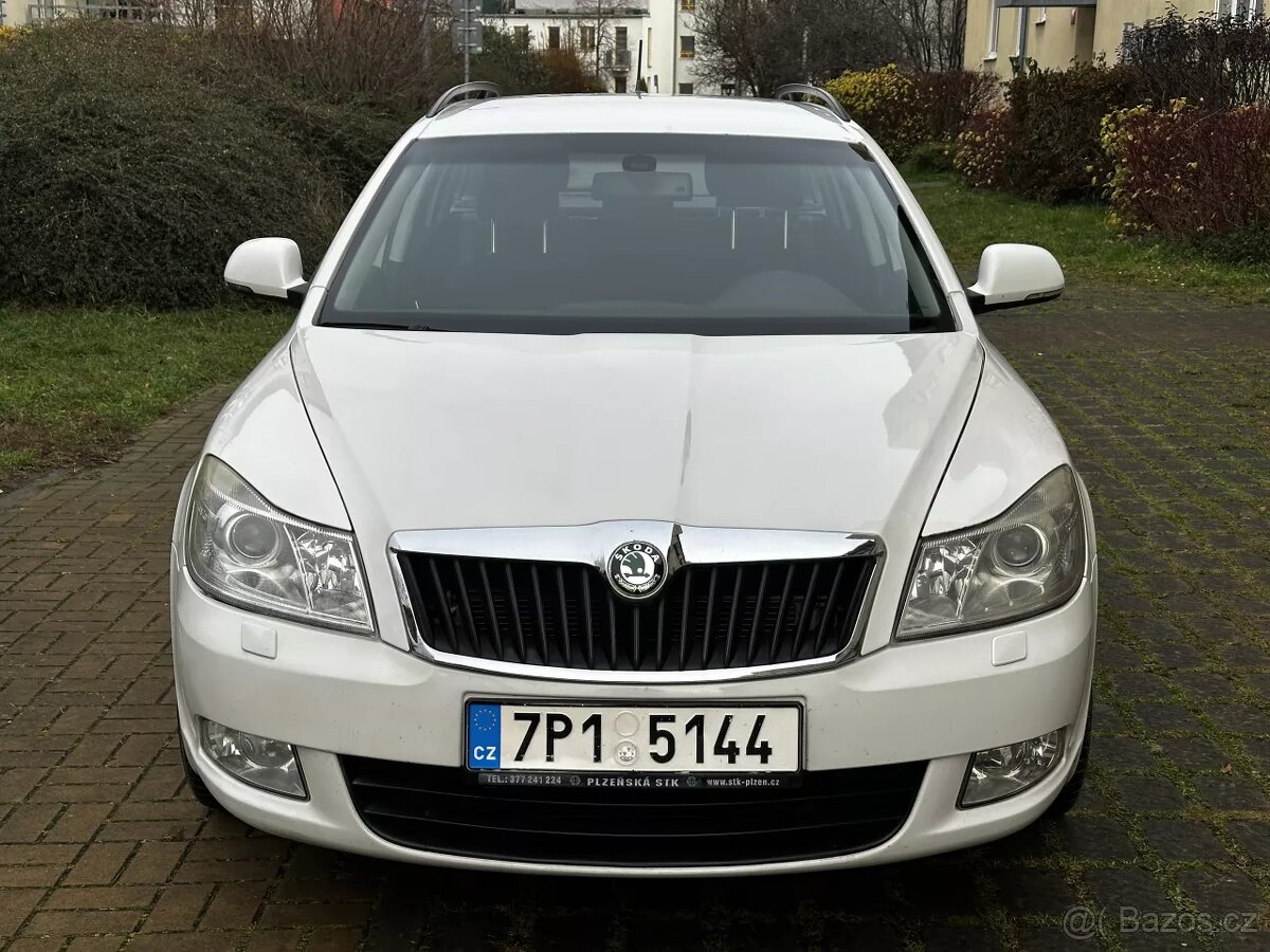 Škoda Octavia 2.0 TDI 103kW Combi DSG Face ALU Klima Tempo - 2