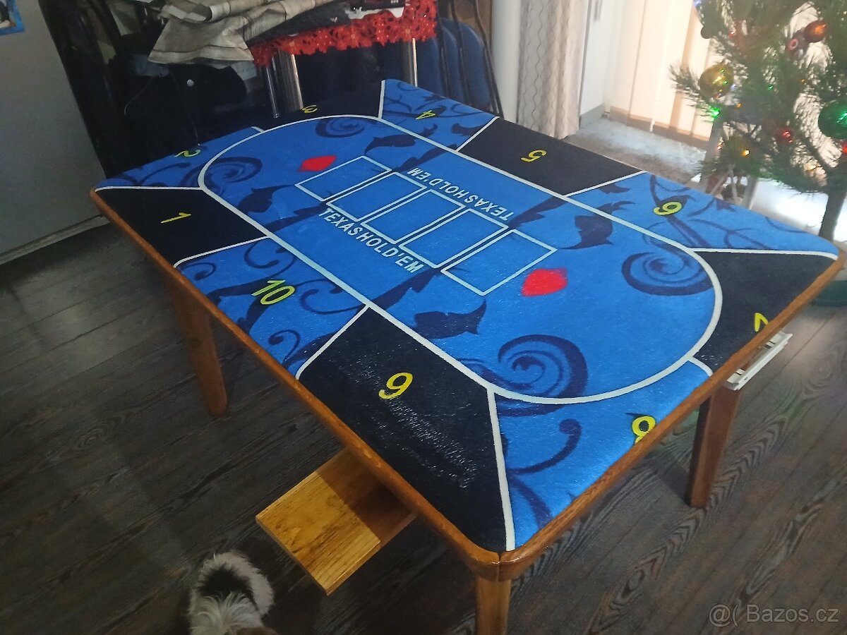 Prodám karetní stůl. - 2