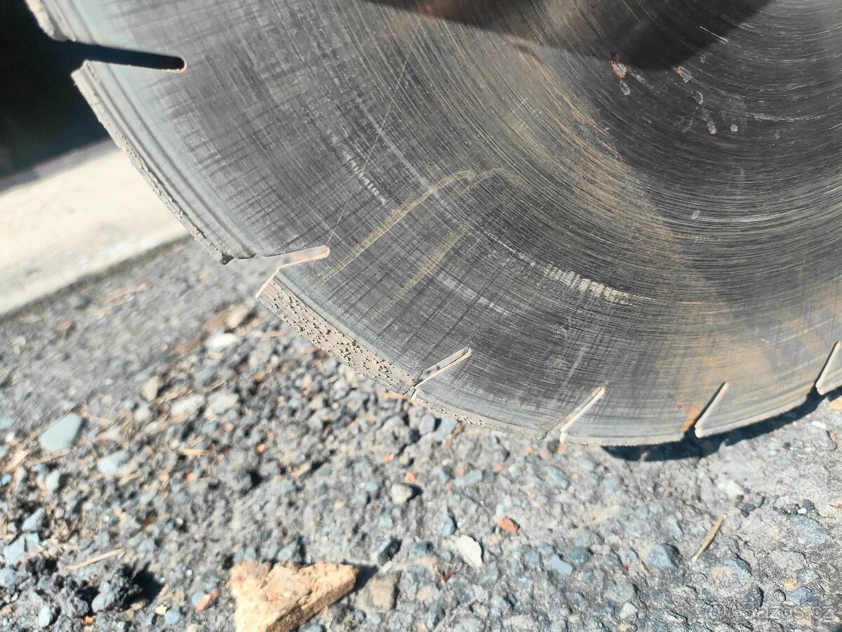 Pila stihl TS800 - 2