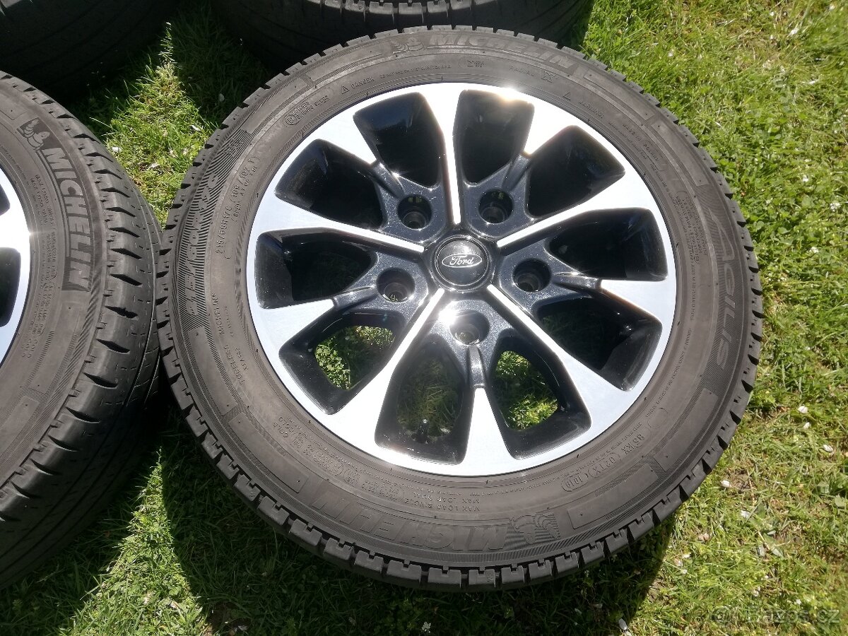 alu Ford Custom letní 215/60/17 C Michelin - 2