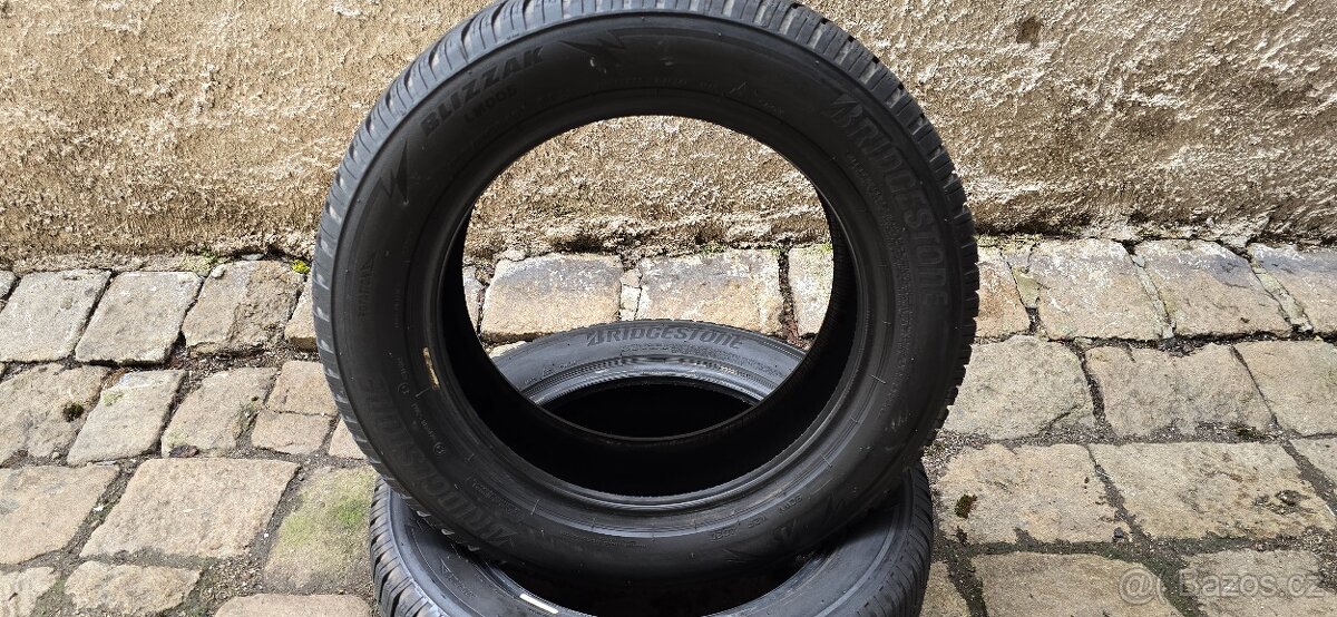 195/60/16 Bridgtestone - zimní - pošlu poštou 851. - 2