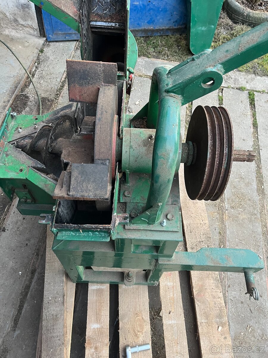 Prodej štěpkovače za traktor - 2