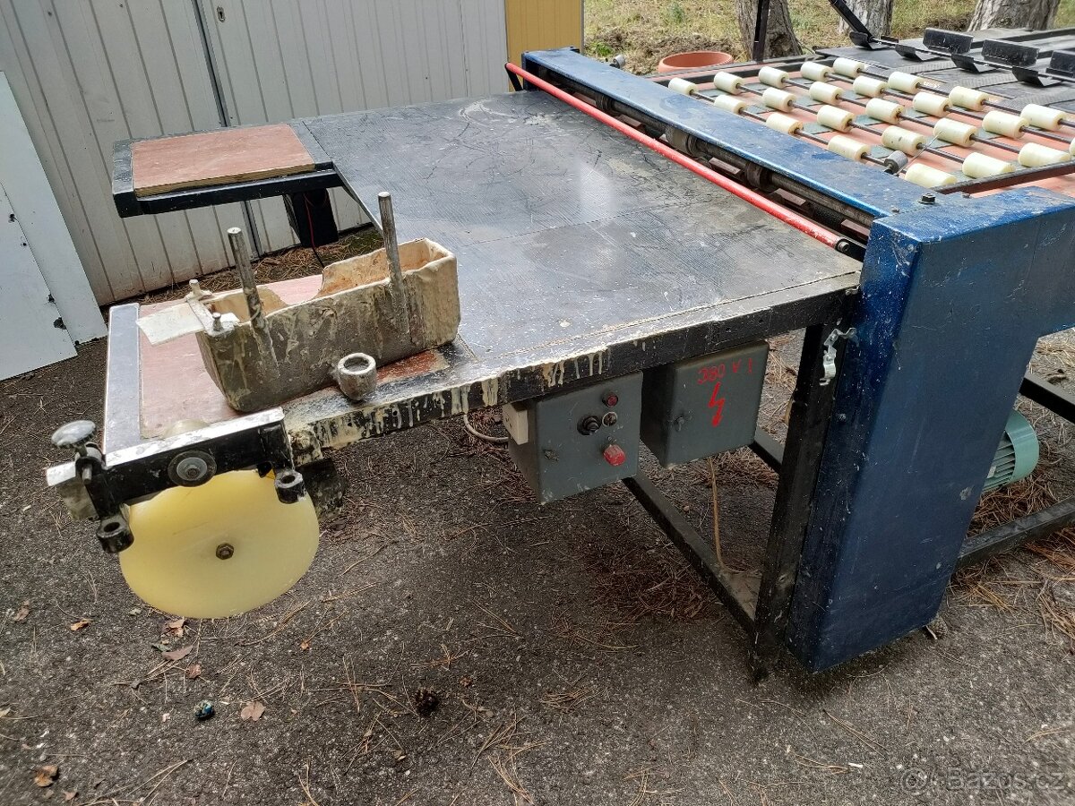 Lepička kartónových krabíc levne - 2