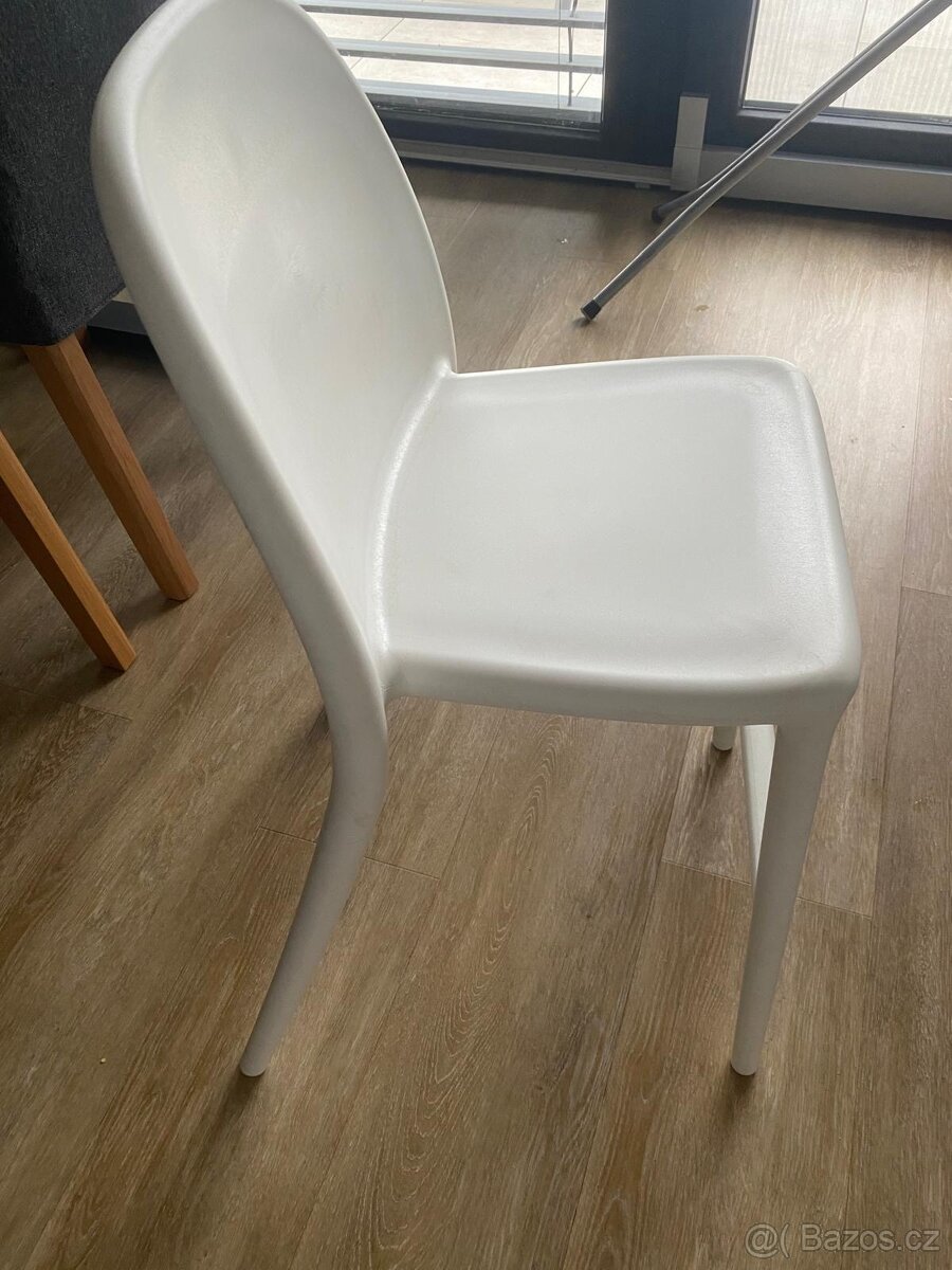 Dětská jídelní židle - 2