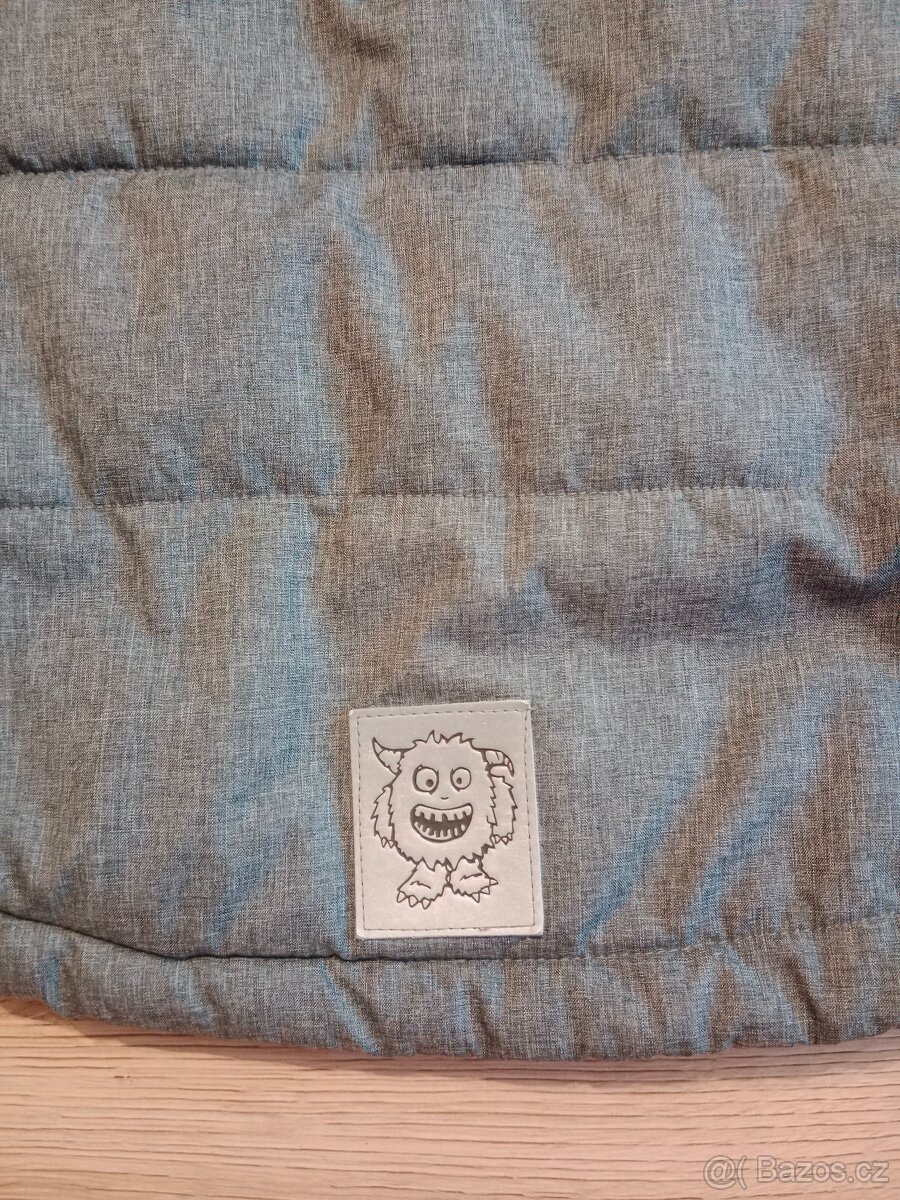 Dětská vesta, vel. 110 - 2