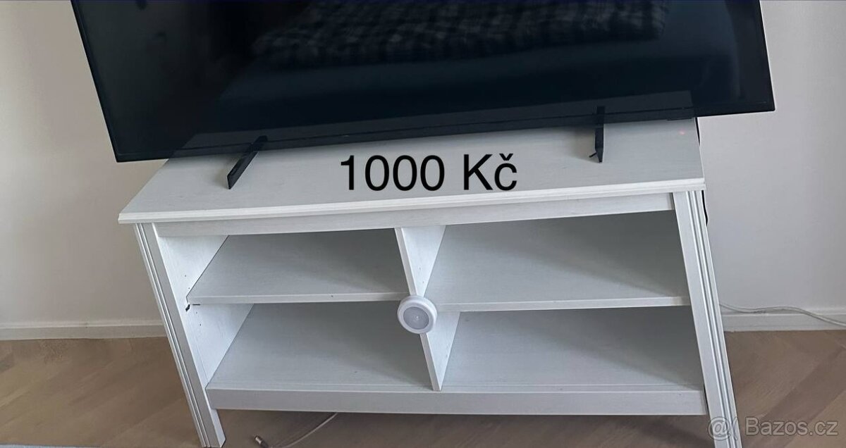 Komoda pod TV - 2