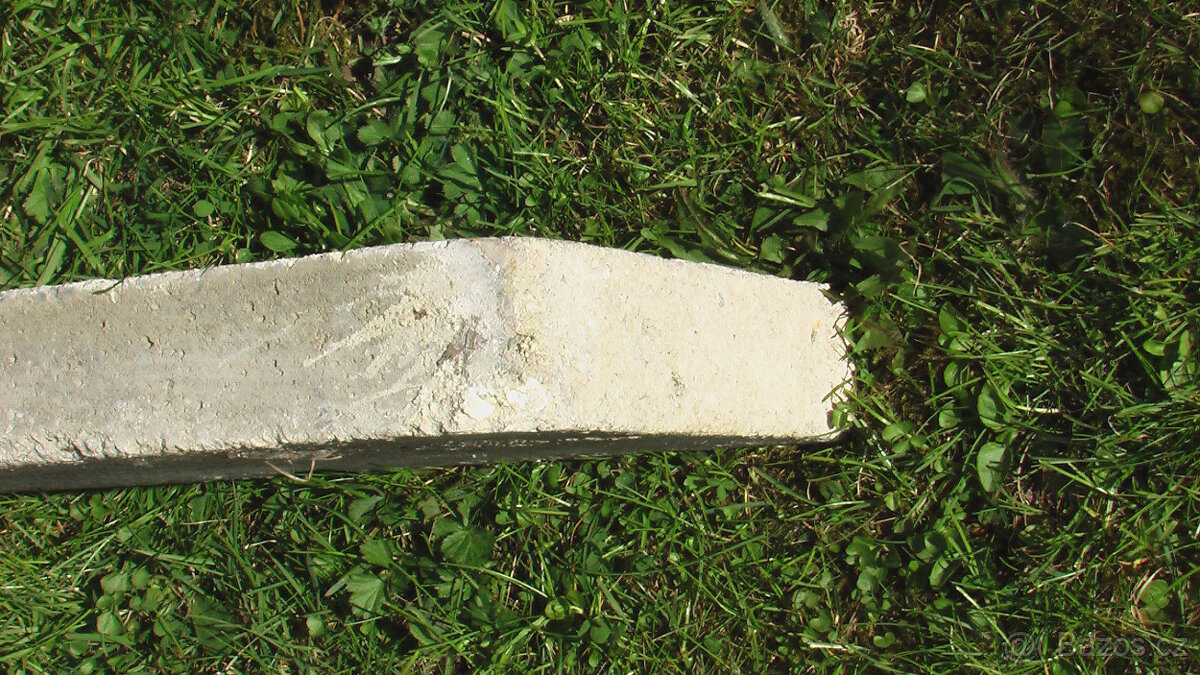 8 kusů ARMOVANÝCH DESEK - 2