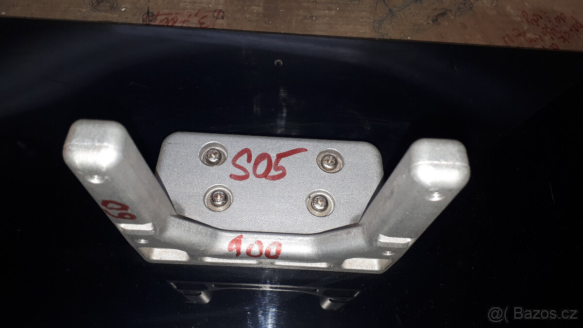 S05B Noha , podstavec "dvojtrn", stojan plazma Panasonic 5 - 2