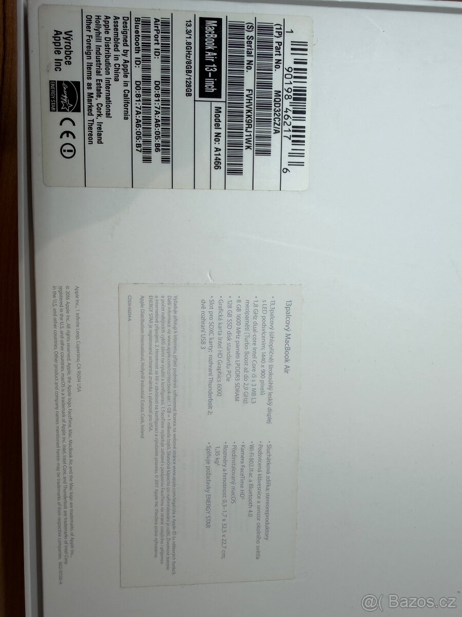 Apple MacBook Air 13” (2017) - 2