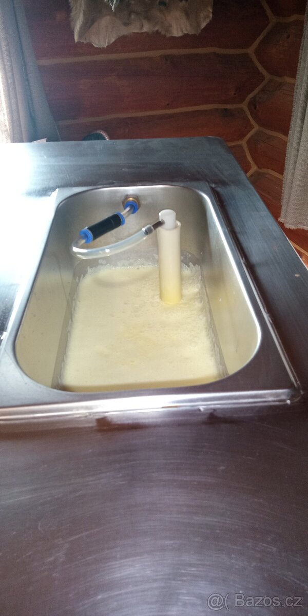 Zmrzlinovy stroj - 2