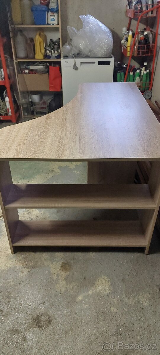 Dětský psací stůl - 2