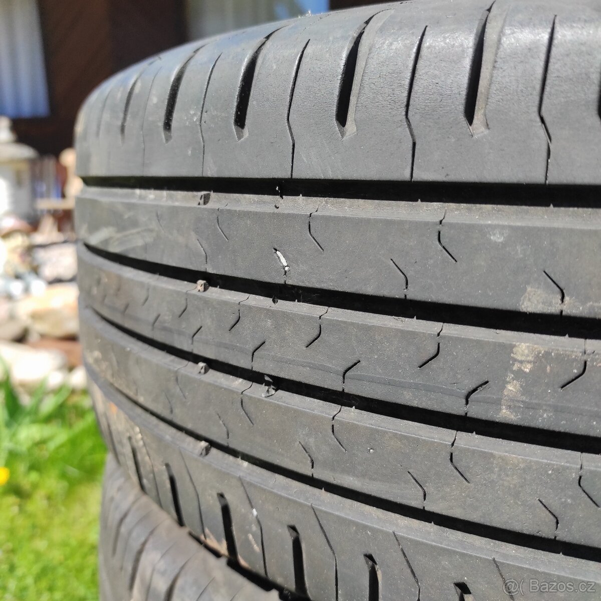 Pneu 215/60 R16 - 2