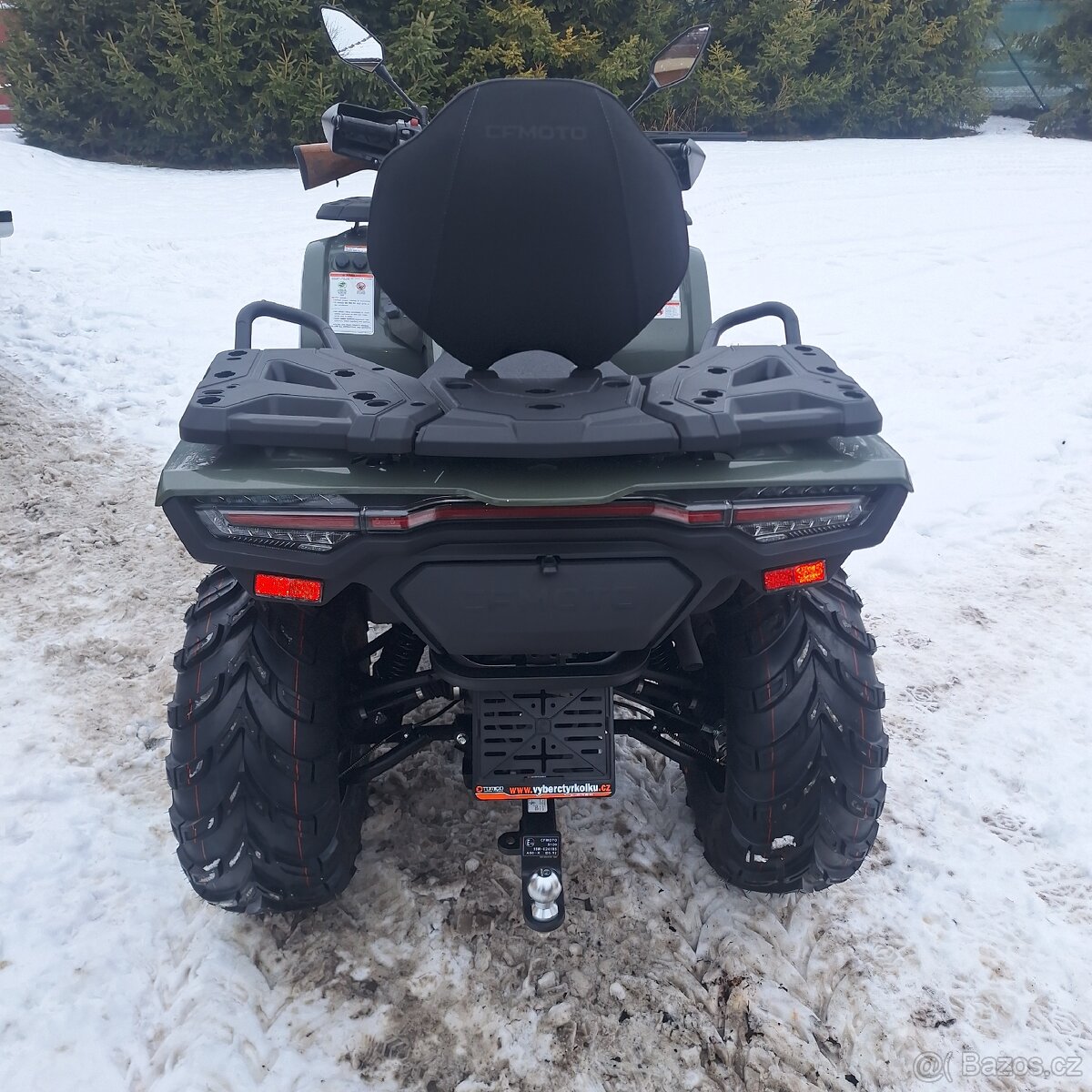 Čtyřkolka cf moto 520 - 2