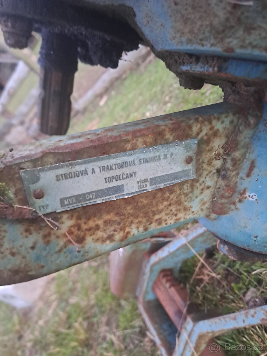 Prodám vyorávač brambor - 2