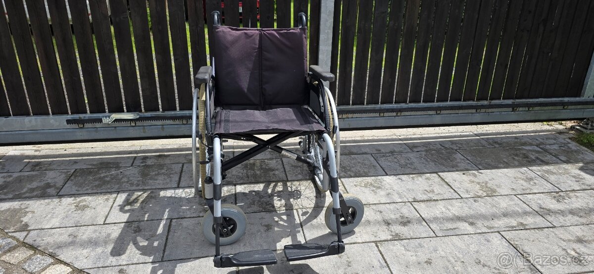 Invalidní vozík - 2