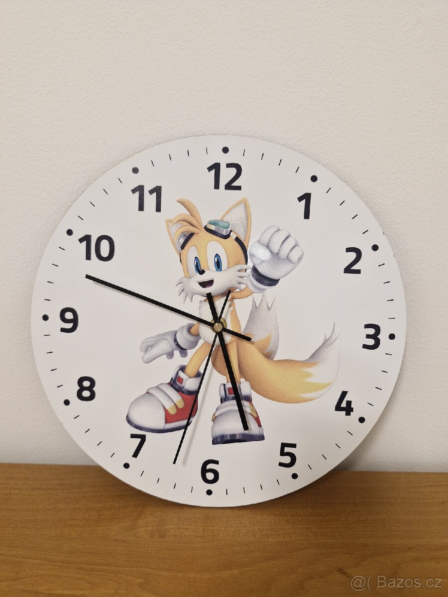 Hodiny tails nové - 2