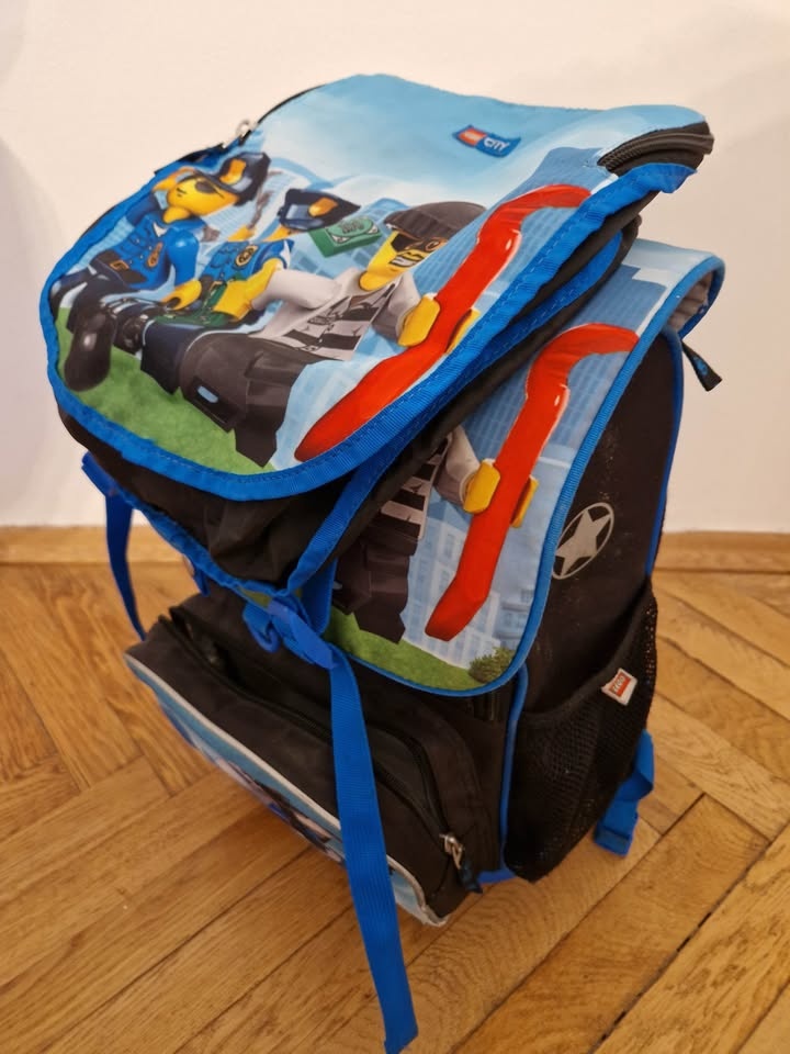 Dětská aktovka LEGO pro první a druhou třídu základní školy - 2