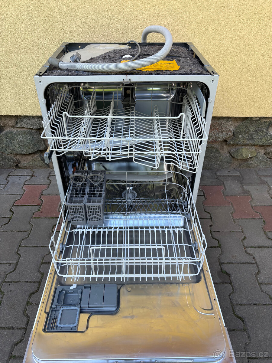 Prodám vestavnou myčka Electrolux - 2