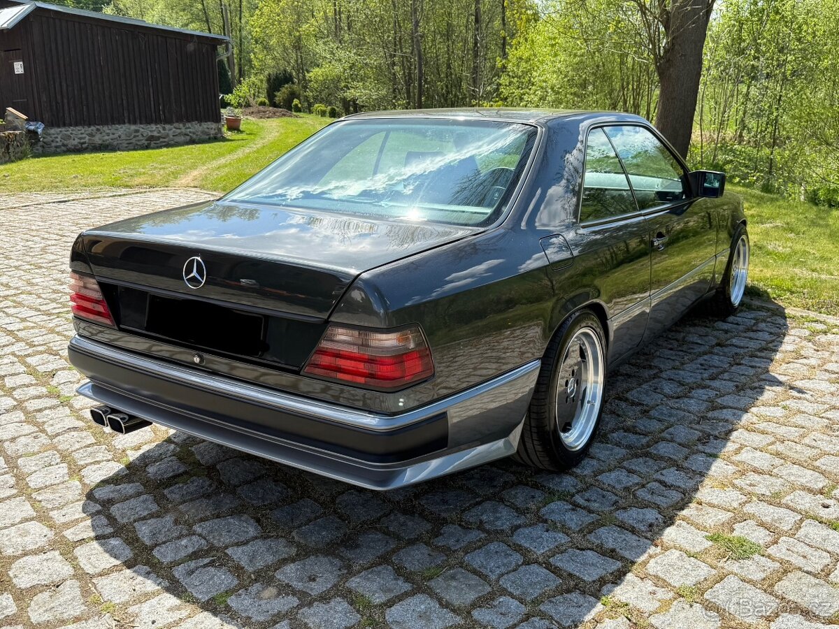Mercedes W124 C124 Turbodiesel OM603 - 2