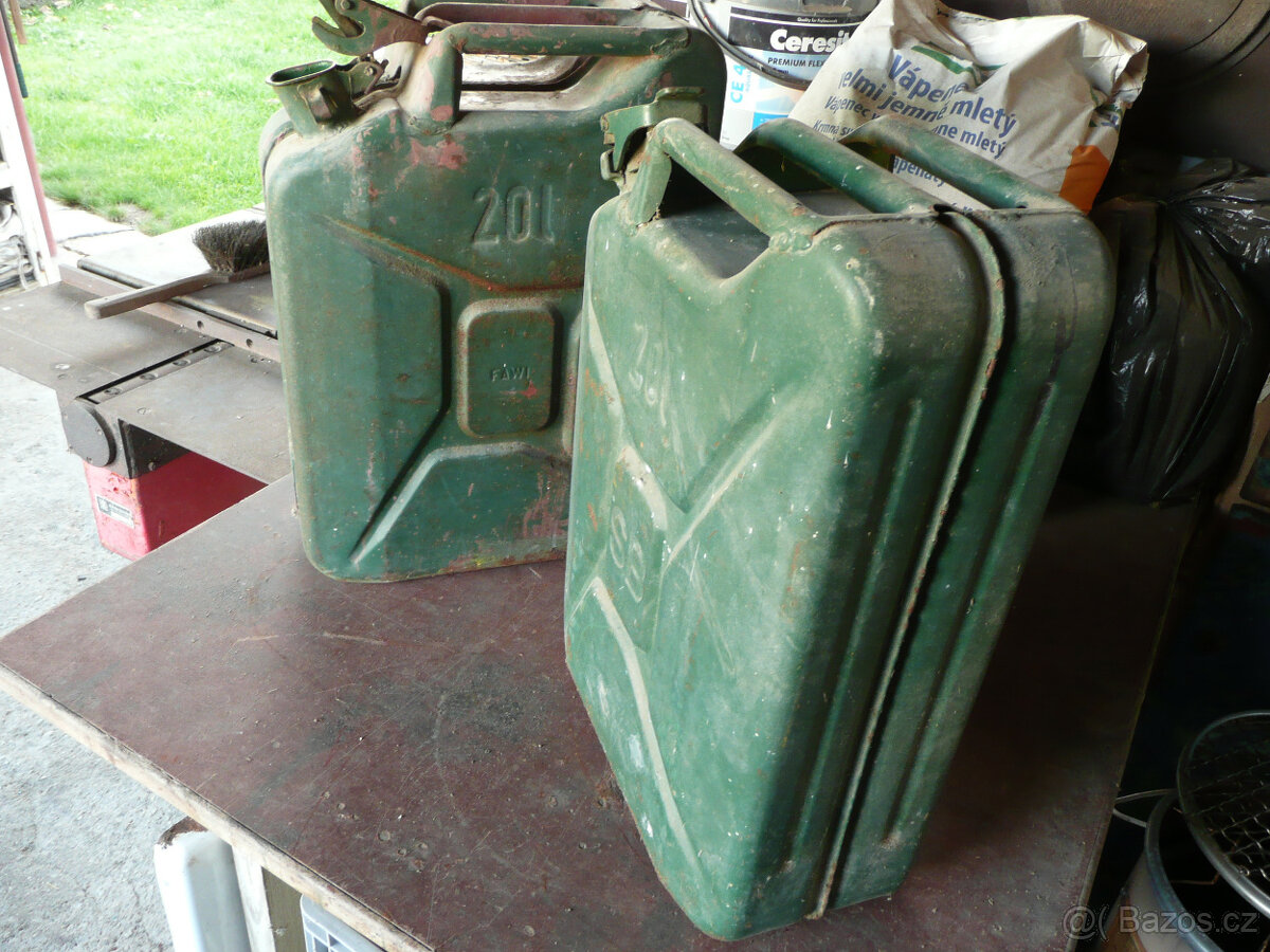 Plechové kanystry objem 20l - 2