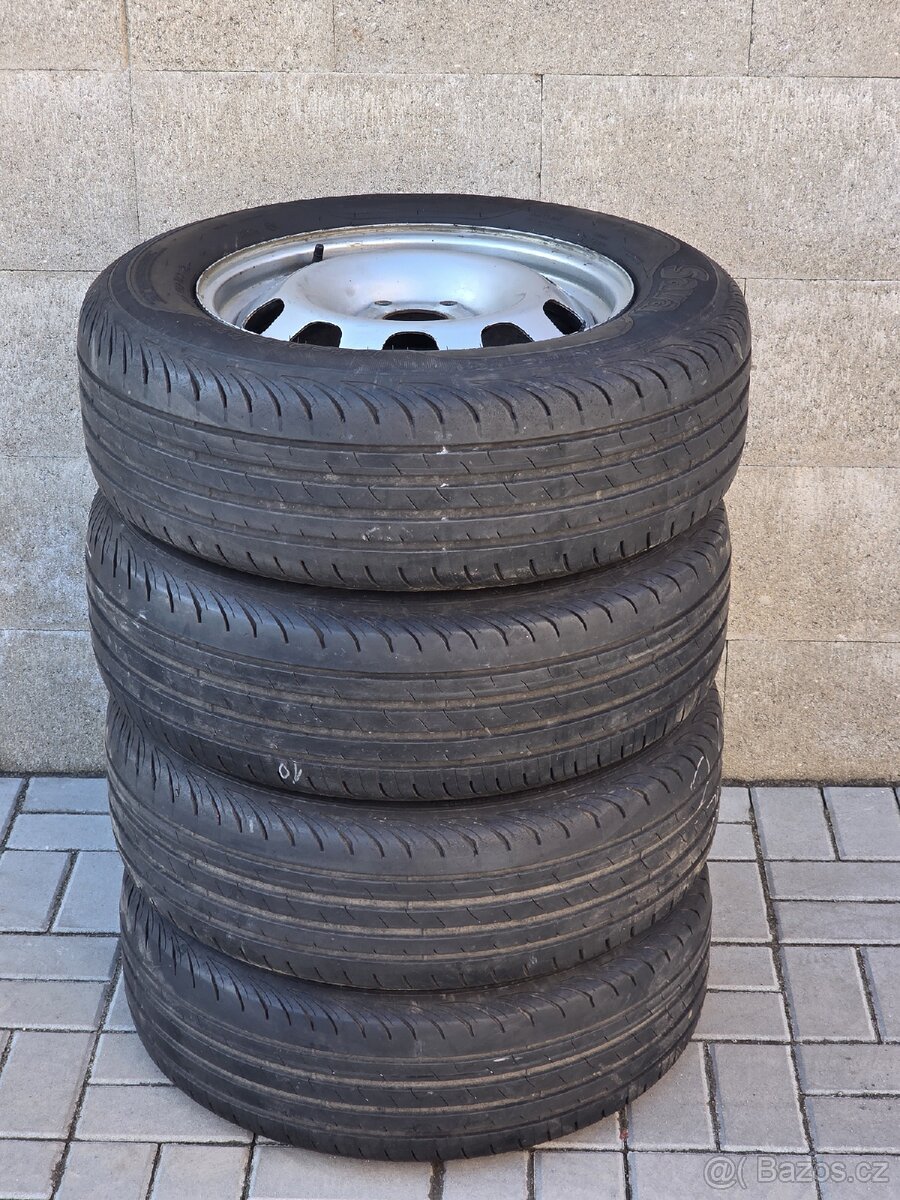 215/65/16 Letní kola Dacia Duster 5x114,3 - 2