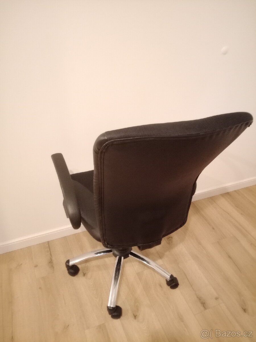 Kancelářská židle - 2