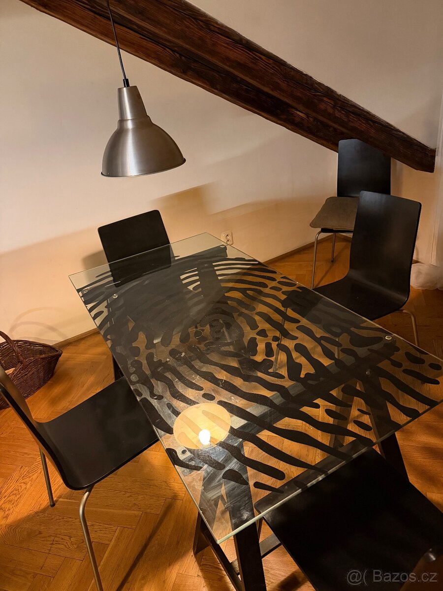 Stůl - 2